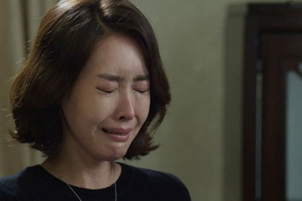 Mẹ chồng tức tốc gả con dâu để ngăn chặn mối tình ngang trái-2