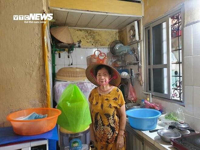 Cảnh sống khổ cực khó tin trong khu tập thể đất vàng giữa lòng Hà Nội-2