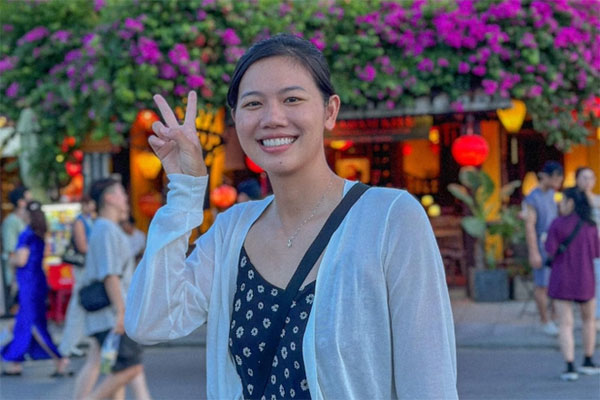 Ánh Viên rạng rỡ đón tuổi 27, nhan sắc thế nào mà ai cũng khen xinh đẹp, phúc hậu-5