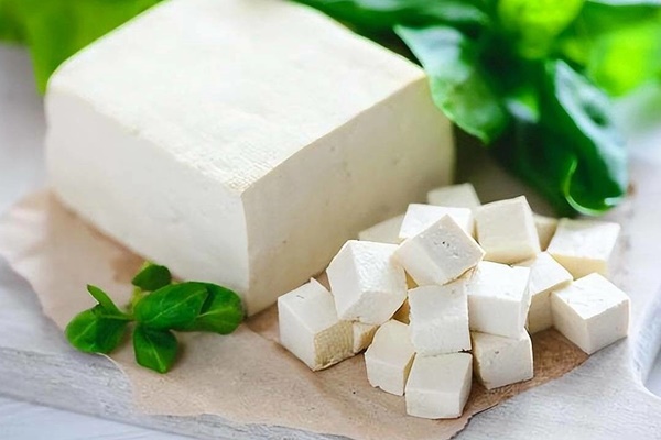 Mách bạn công thức làm đậu phụ sốt rau củ ngon lạ, thao tác cực đơn giản-6