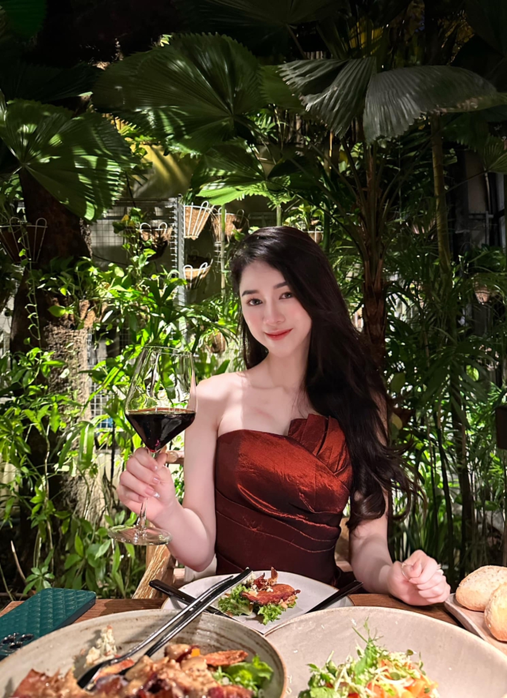 Đây là cựu thí sinh Olympia có màn lột xác đỉnh nhất: Xinh miễn chê, còn đang là giảng viên!-3