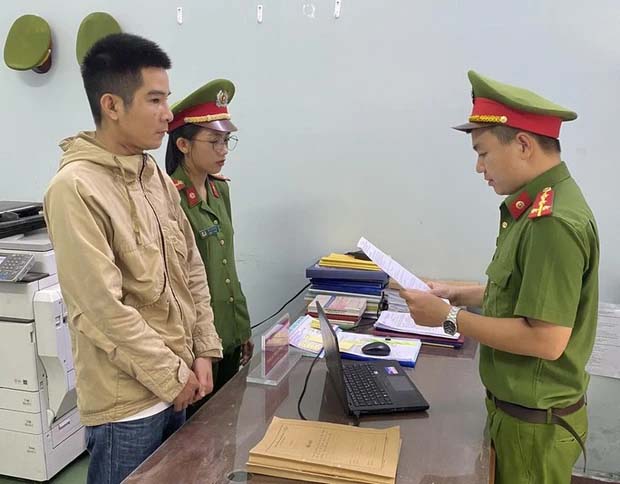 Tài xế ô tô dùng ma túy, tông chết người phụ nữ dắt xe đạp bên đường-2