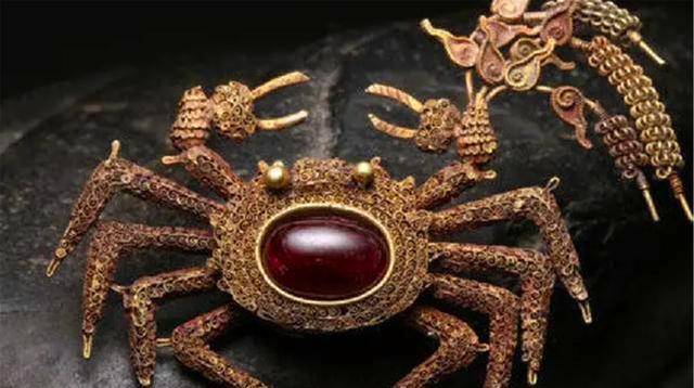 Bán nhà 3,3 tỷ để mua con cua giả, cô gái mất hồn” khi nghe chuyên gia định giá-2