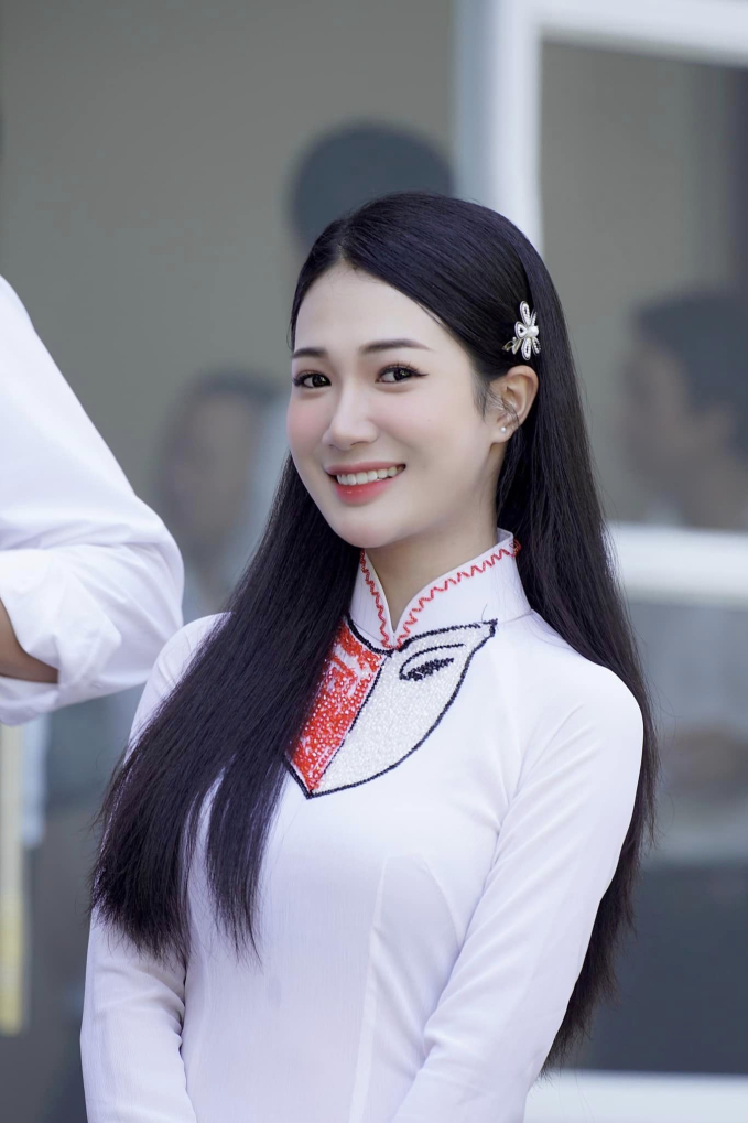 Nữ sinh 2K1 thủ vai con gái ông trùm trong phim Việt hot nhất hiện tại-5
