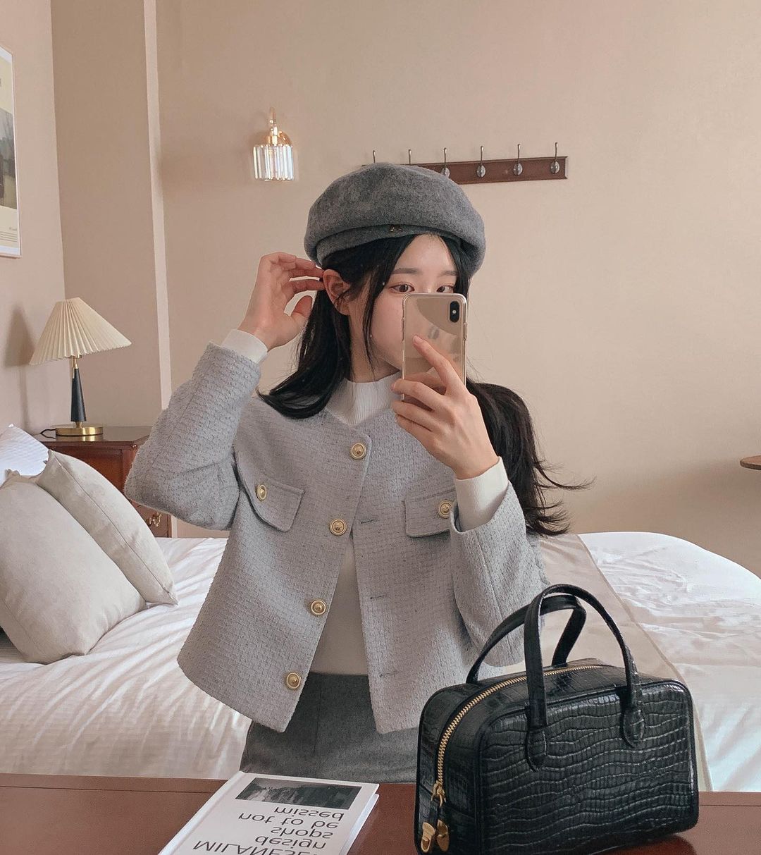 Áo khoác dáng ngắn là kiểu áo đáng sắm cho mùa lạnh năm nay-2