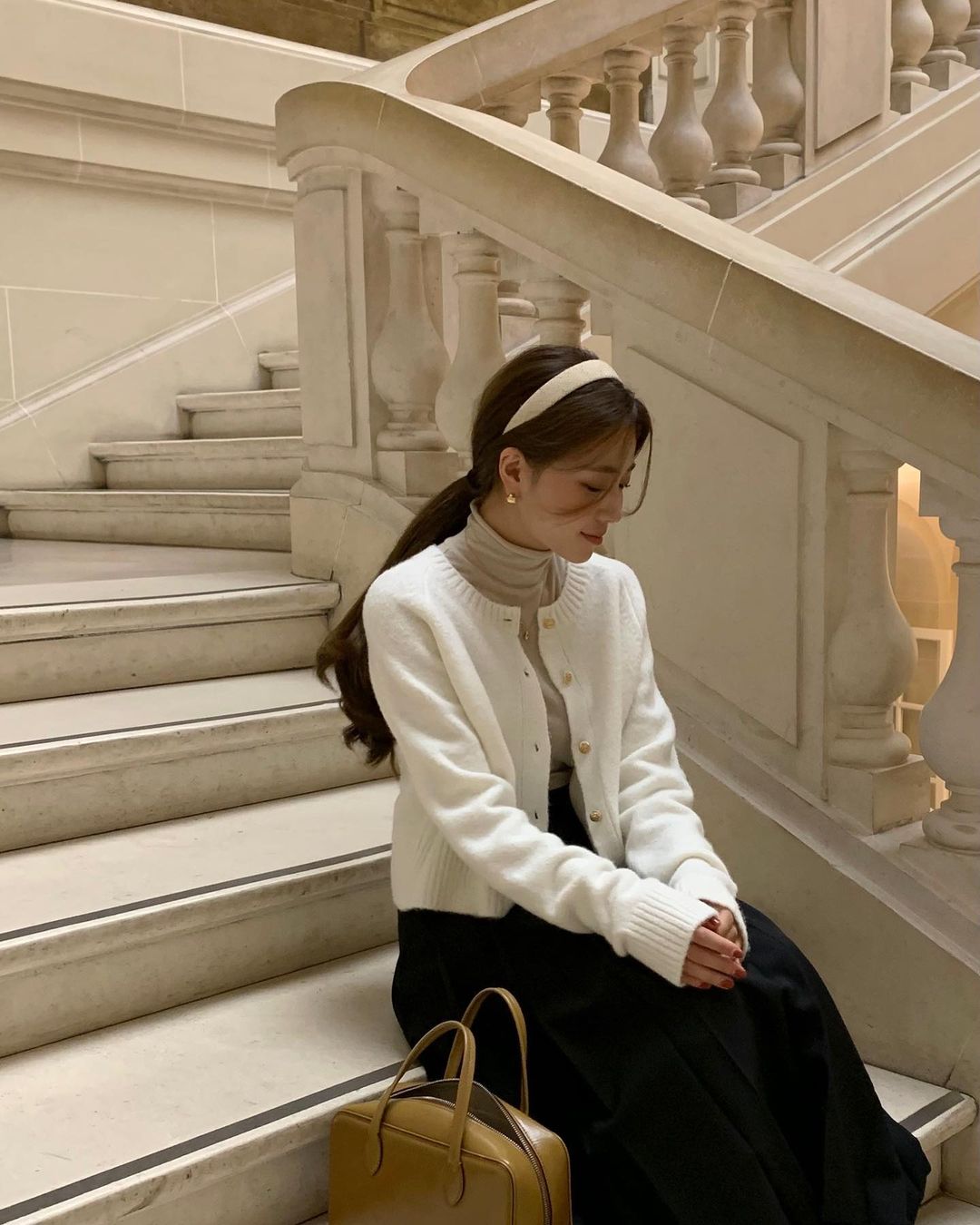 Áo khoác dáng ngắn là kiểu áo đáng sắm cho mùa lạnh năm nay-6