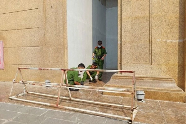 Nữ sinh lớp 9 rơi từ tầng cao chung cư ở Vĩnh Phúc-1