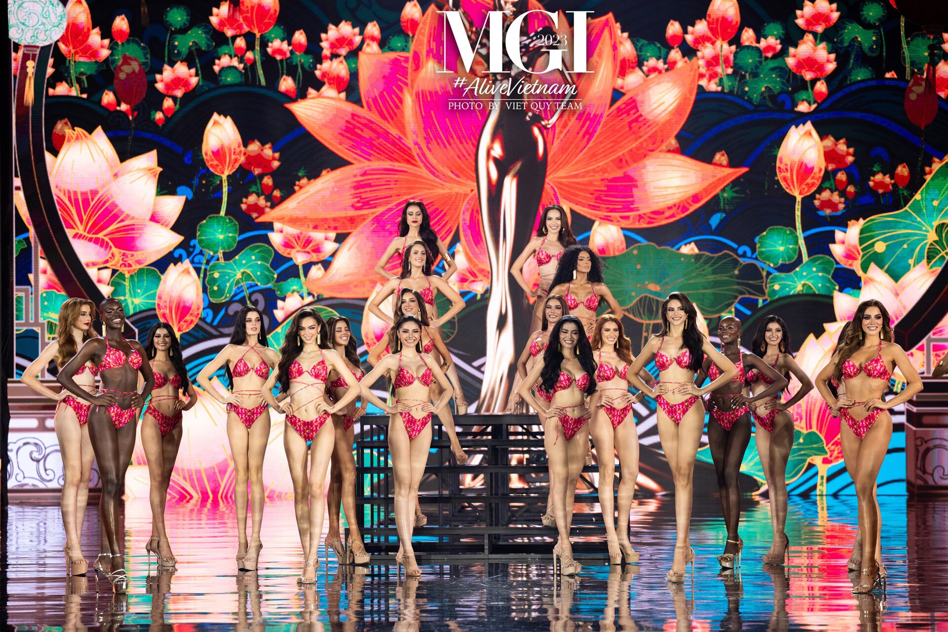 Nhan sắc lộng lẫy của mỹ nhân Peru vừa đăng quang Miss Grand International 2023-4