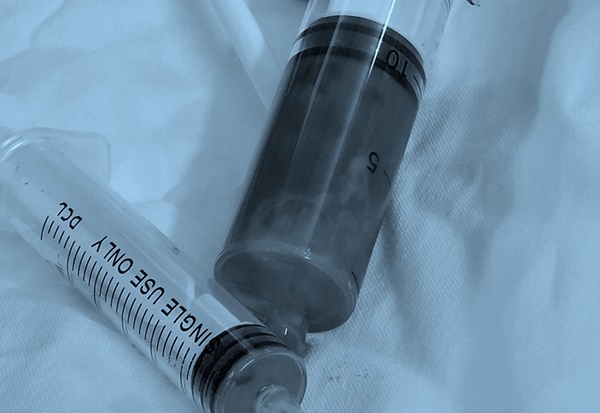 Một tháng sau khi ăn cá, người đàn ông suýt tử vong-2