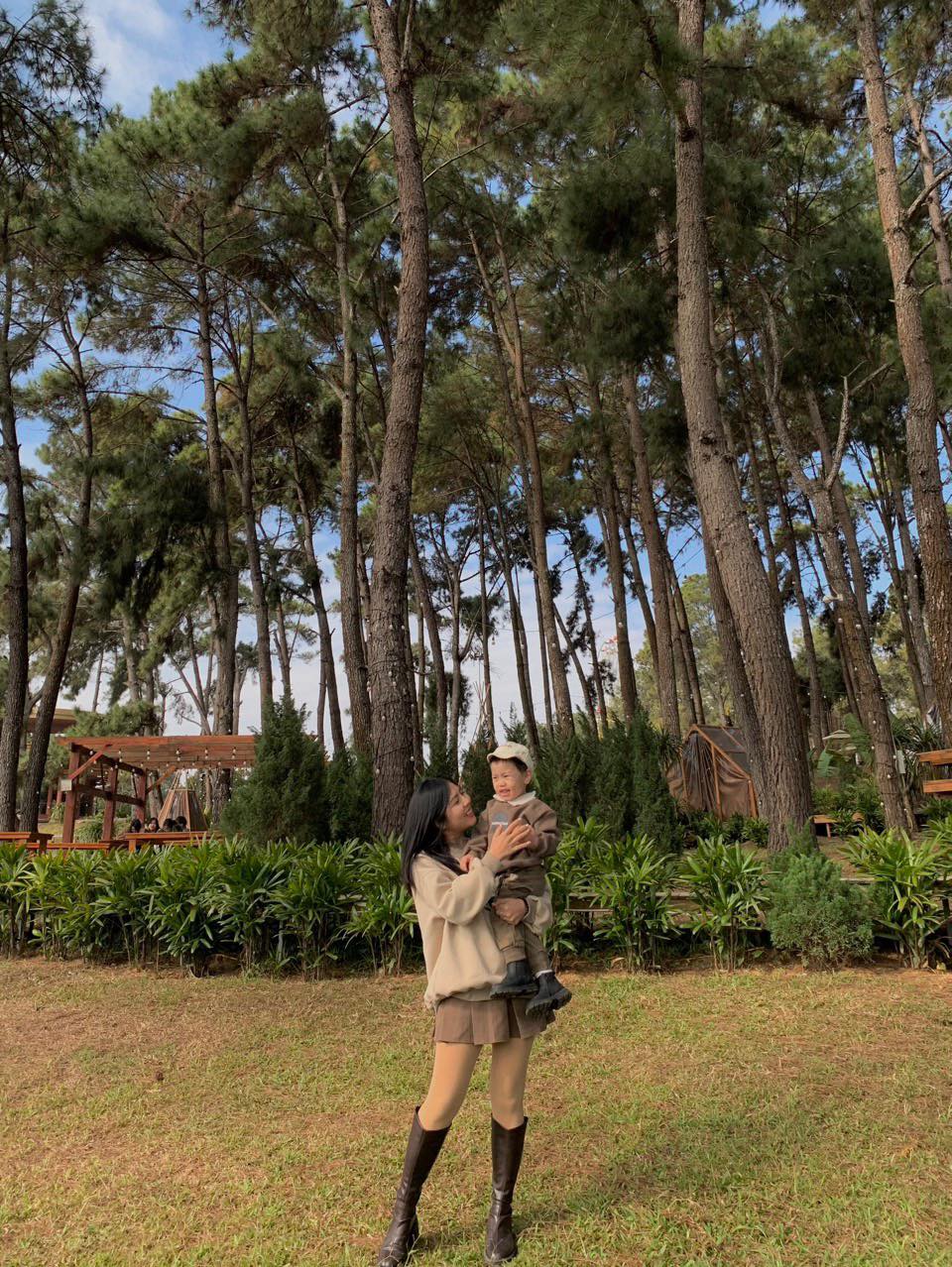 Con mắc rối loạn Tics, mẹ quyết định nghỉ việc bác sĩ để dành thời gian chăm sóc con-3