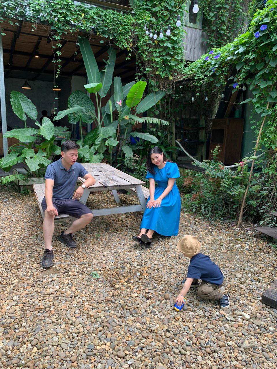 Con mắc rối loạn Tics, mẹ quyết định nghỉ việc bác sĩ để dành thời gian chăm sóc con-6