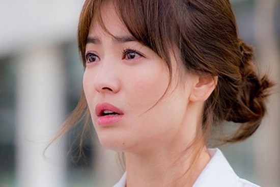 Cưới xong chồng dẫn đi trăng mật 2 tuần, nhưng mới được một tuần tôi bật khóc hối hận