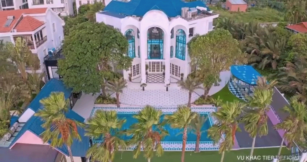 Vũ Khắc Tiệp bất ngờ dọn khỏi biệt thự 1800m2 sau 3 năm sinh sống, netizen đào lại ồn ào nhà thuê-4