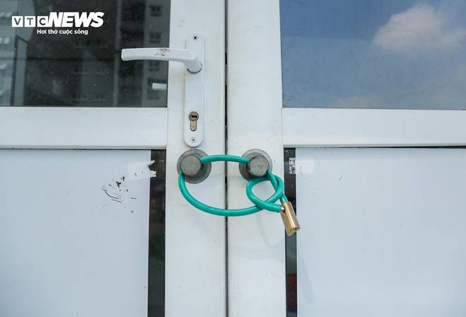 Mất nước sạch suốt 10 ngày, cư dân Khu đô thị Thanh Hà tính chuyện bán nhà-19