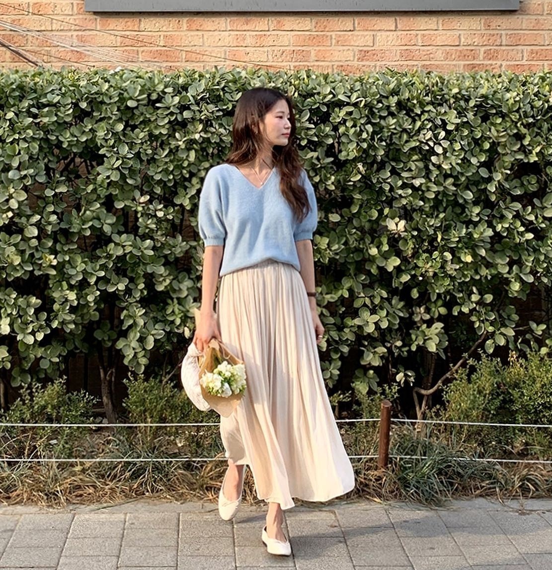 5 kiểu chân váy theo phong cách tối giản, ai cũng có thể mặc đẹp-8