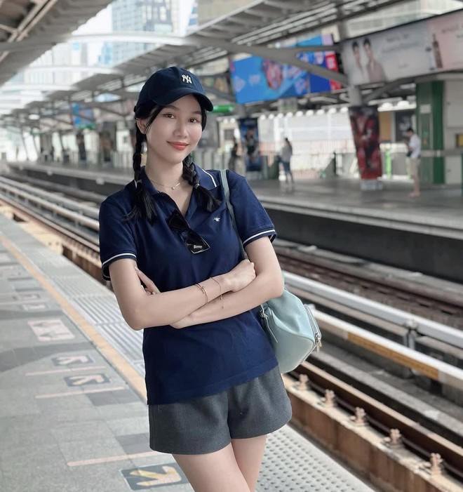 Penthouse đắt đỏ của nàng Á hậu thủ khoa và chồng Tiến sĩ hậu đám cưới-4