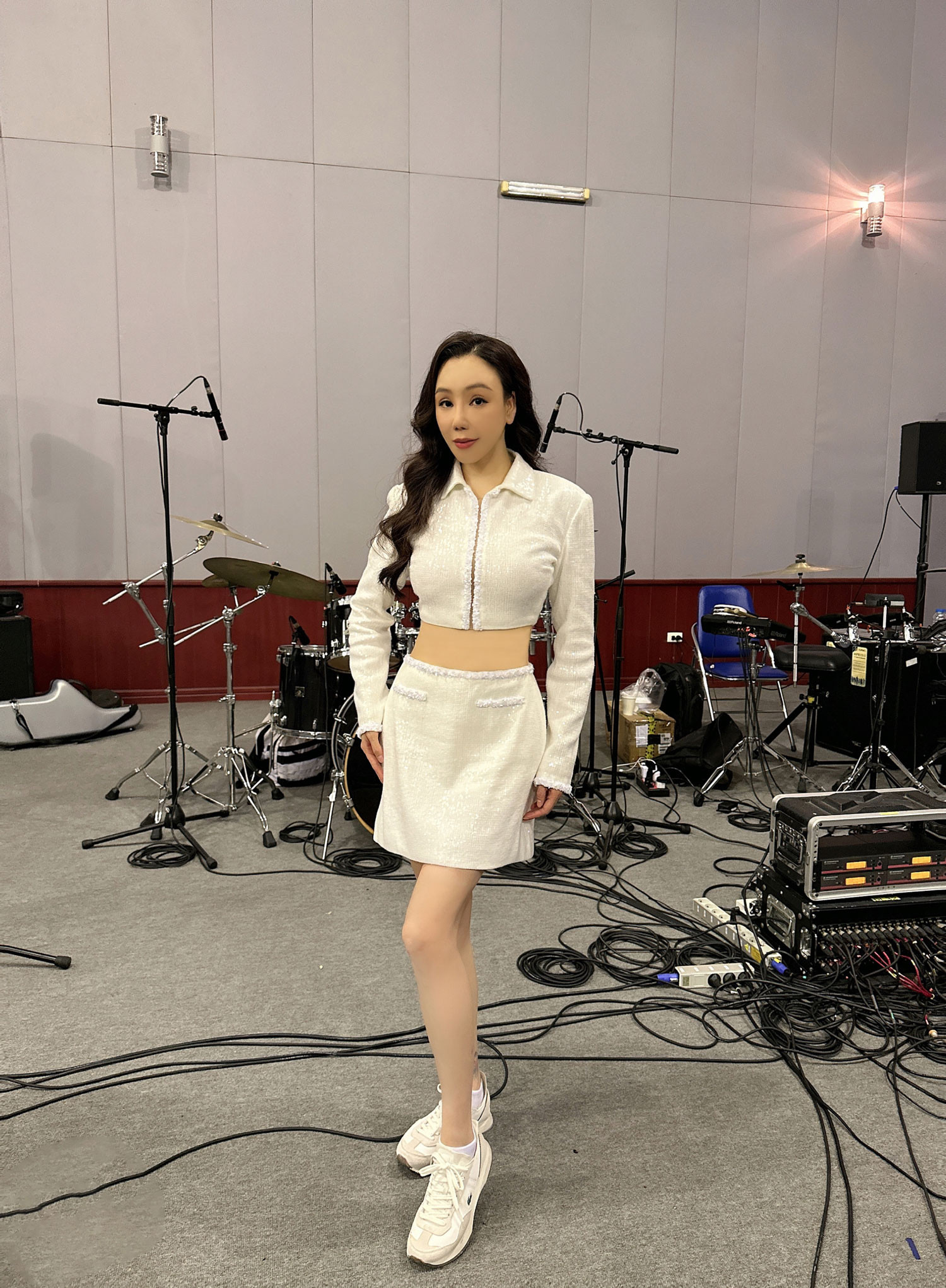 Hồ Quỳnh Hương trẻ trung như gái đôi mươi bên Đỗ Bảo-1