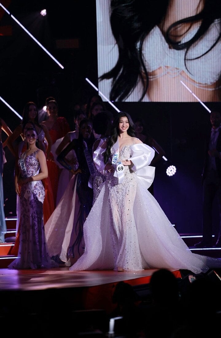 Trượt Top 7 Hoa hậu Quốc tế, Phương Nhi bật khóc tiết lộ lý do chưa về nước-2