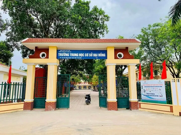 Học sinh lớp 7 Hà Nội bị đánh nhập viện: Yêu cầu kiểm điểm lãnh đạo trường-2