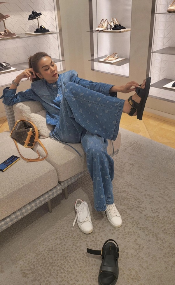 Không đi tuần trăng mật, Thanh Hằng làm 1 việc khéo flex độ giàu có sau đám cưới với chồng nhạc trưởng-1