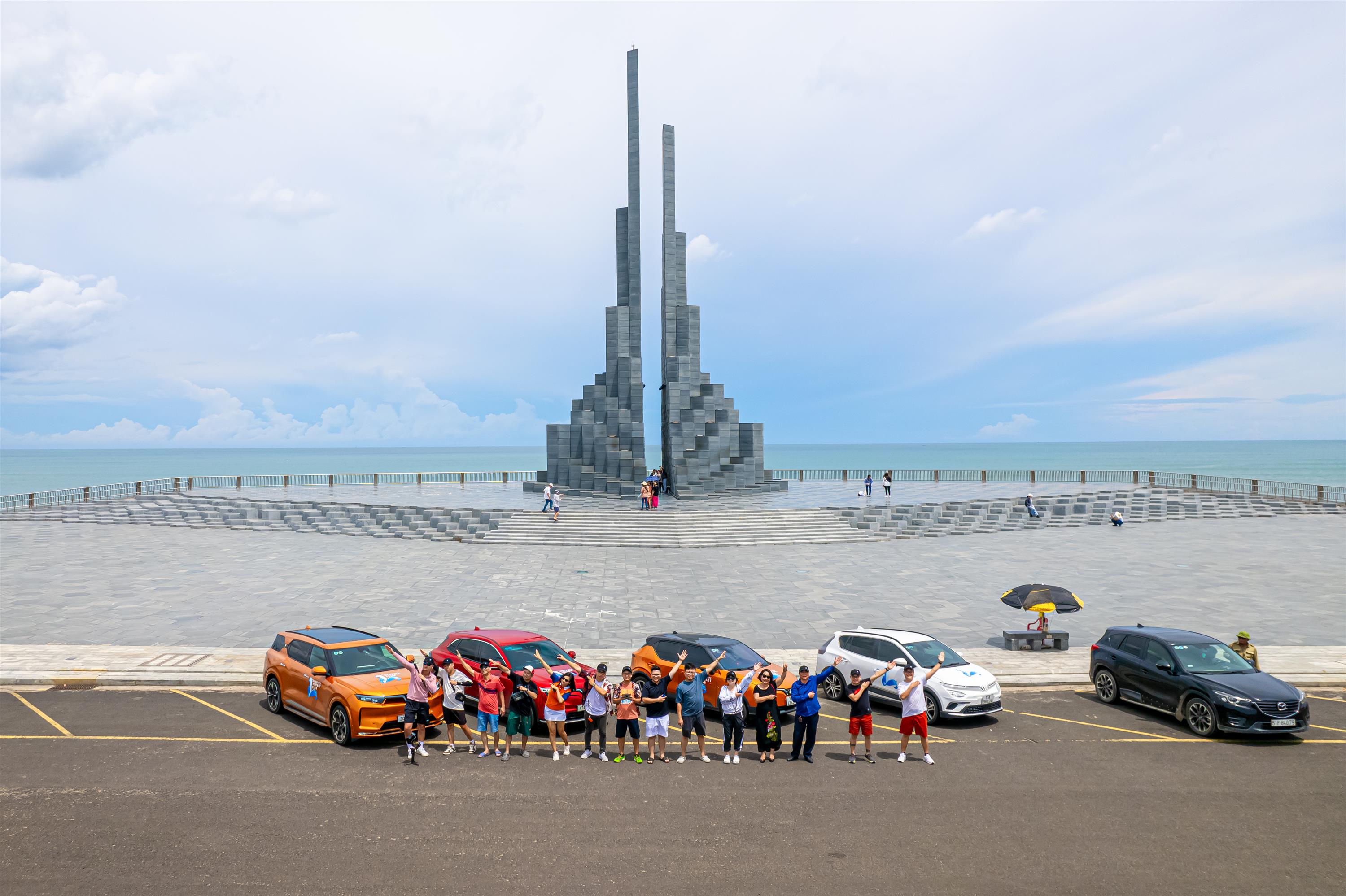 Hành trình chinh phục 4.000km xuyên Việt của nhóm chủ xe điện VinFast-13