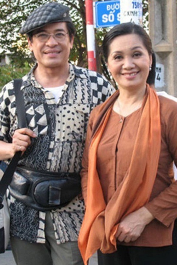 Sao Việt ly hôn tuổi xế chiều: MC Thanh Bạch U70 coi con cháu là nguồn năng lượng sống-1