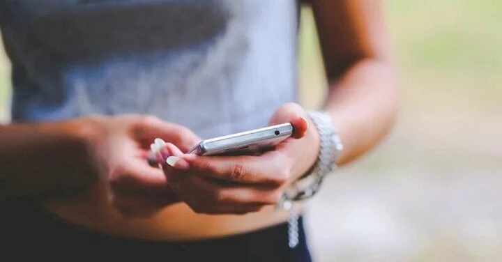 Đọc tin nhắn của anh rể cũ mà tôi giận sôi ruột gan-1