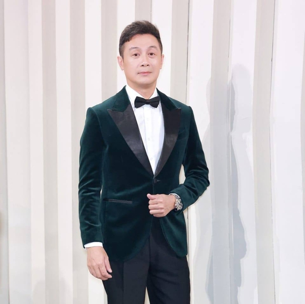 Chuyện tình nam MC làm host Chị Đẹp Đạp Gió: Từng đổ vỡ hôn nhân, đi bước nữa với vợ kém 14 tuổi-1