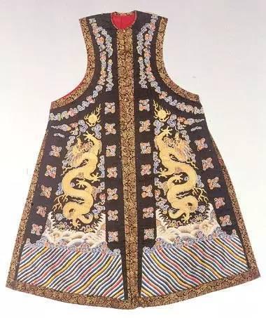 Từ Hi thái hậu xa hoa đến khó tưởng: Bữa tệ nhất cũng đủ cho thường dân ăn vài năm, giá trị đồ tuỳ táng càng không dám nghĩ-4