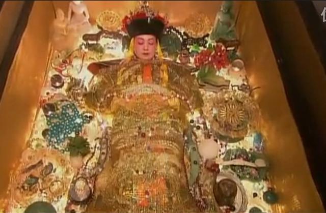 Từ Hi thái hậu xa hoa đến khó tưởng: Bữa tệ nhất cũng đủ cho thường dân ăn vài năm, giá trị đồ tuỳ táng càng không dám nghĩ-6
