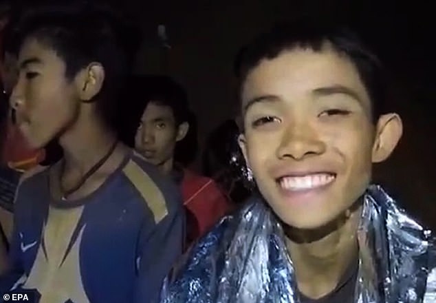 Bi kịch của đội trưởng đội bóng nhí Thái Lan: Được giải cứu nghẹt thở khỏi hang động, qua đời sau 5 năm vì nguyên nhân đau lòng-2