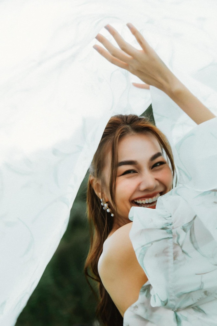 Thanh Hằng đẹp như công chúa, hạnh phúc bên chồng nhạc trưởng-3