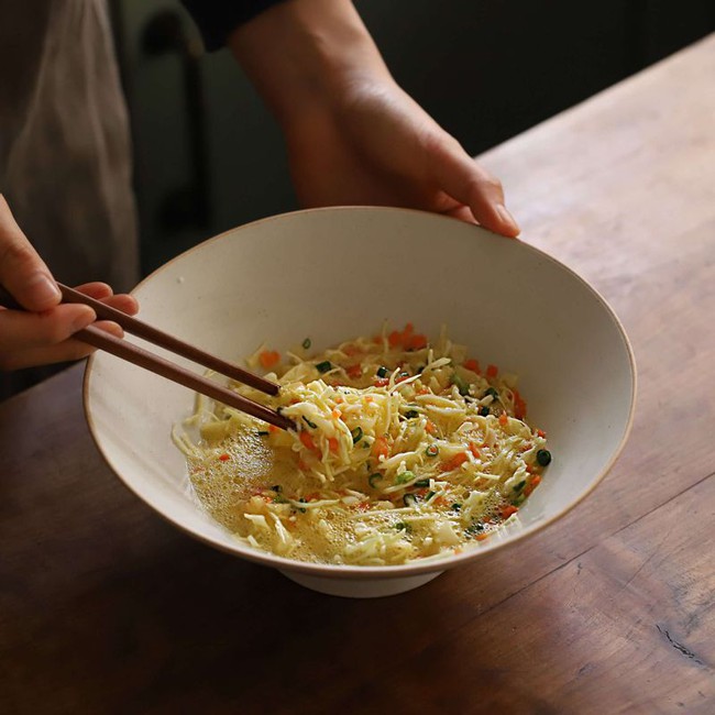 Chỉ mất khoảng 10 phút bạn sẽ có món bánh mì nướng bắp cải trứng cho bữa ăn sáng ngon tuyệt-3