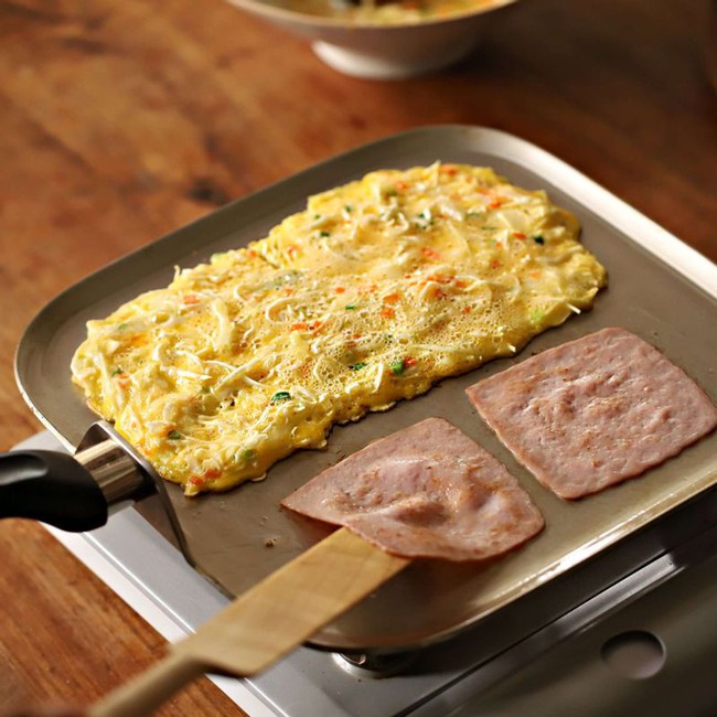 Chỉ mất khoảng 10 phút bạn sẽ có món bánh mì nướng bắp cải trứng cho bữa ăn sáng ngon tuyệt-5