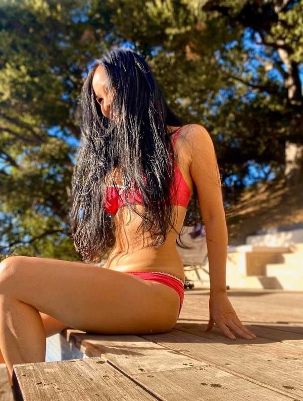 Diva Hồng Nhung ở tuổi 53: Nhan sắc tươi trẻ, vóc dáng thon thả nhờ chăm tập môn thể thao mà nhiều sao Việt cũng mê-9