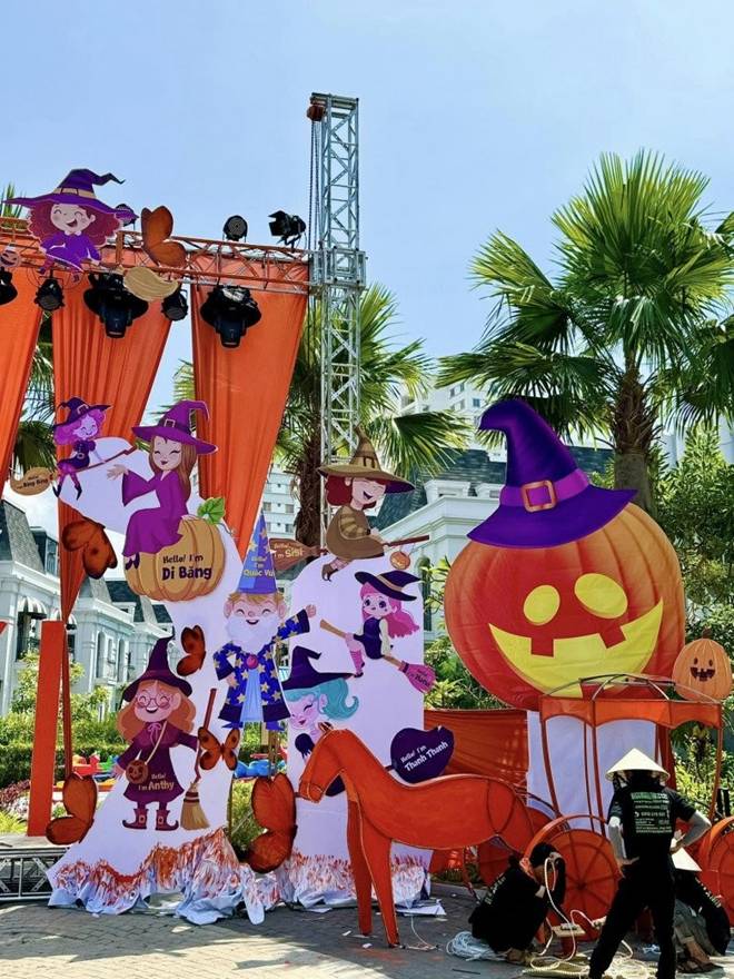 Nữ đại gia quận 7 Đoàn Di Băng trang trí biệt thự hoành tráng đón Halloween, ai nhìn cũng xuýt xoa quá đầu tư-9