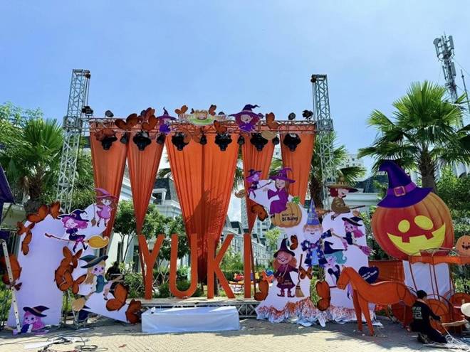 Nữ đại gia quận 7 Đoàn Di Băng trang trí biệt thự hoành tráng đón Halloween, ai nhìn cũng xuýt xoa quá đầu tư-10