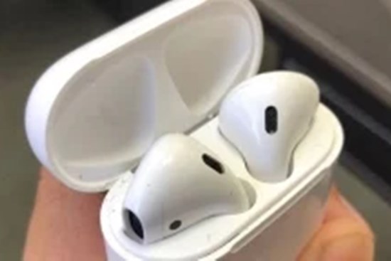 Các cách khắc phục một tai nghe AirPod không hoạt động
