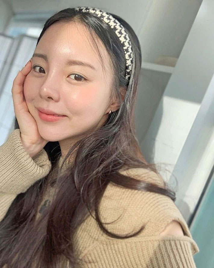 Mua kem chống nắng mùa lạnh mà nhìn chỉ số SPF thôi chưa đủ, vẫn cần thêm 1 yếu tố để da mướt rượt, mịn màng-1