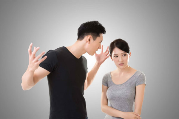 Một tuần sau đám cưới, tôi sốc khi bị mẹ chồng đòi số vàng đã tặng-2