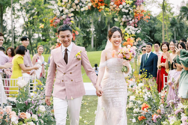 Cú lừa của nữ đại gia trong đám cưới khiến mẹ già nhập viện, cả họ sốc nặng-3