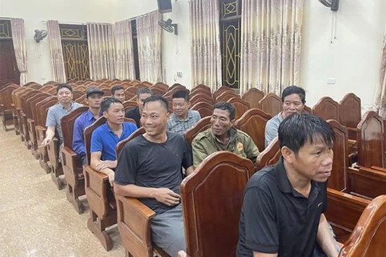 Giây phút nghẹt thở giải cứu 9 công nhân dự án cao tốc Bắc - Nam