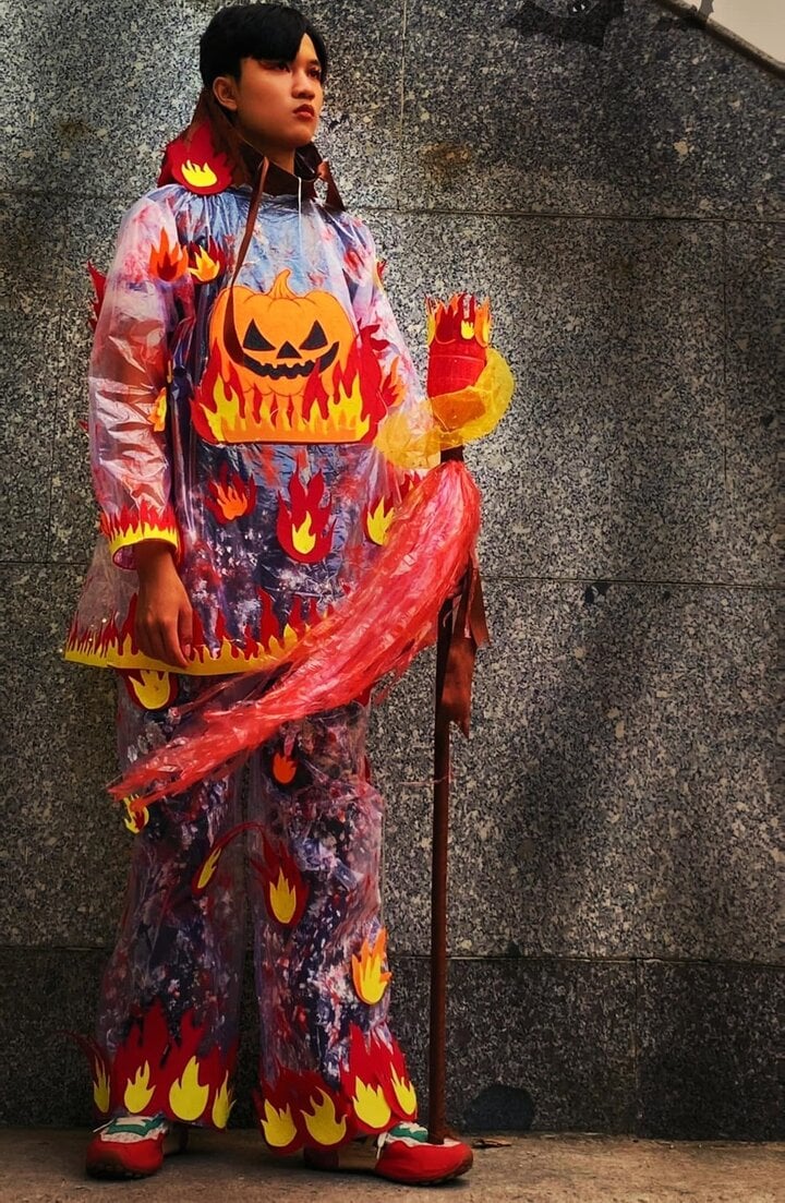 Những màn hoá trang Halloween lỗi khiến dân mạng khó nhịn cười-2