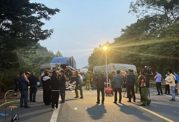 Nguyên nhân ban đầu vụ tai nạn xe khách khiến 5 người chết, nhiều người bị thương ở Lạng Sơn-2