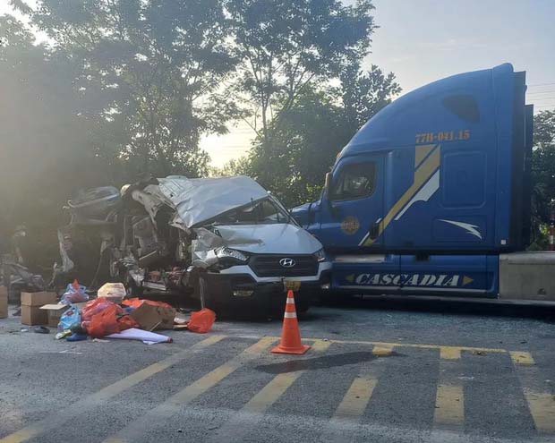 Vụ tai nạn đặc biệt nghiêm trọng khiến 5 người chết: Kết quả kiểm tra nhanh 3 tài xế-2