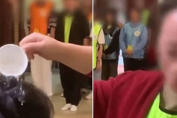 Không đạt KPI, cô gái bị đồng nghiệp xếp hàng dội nước lạnh lên đầu-1