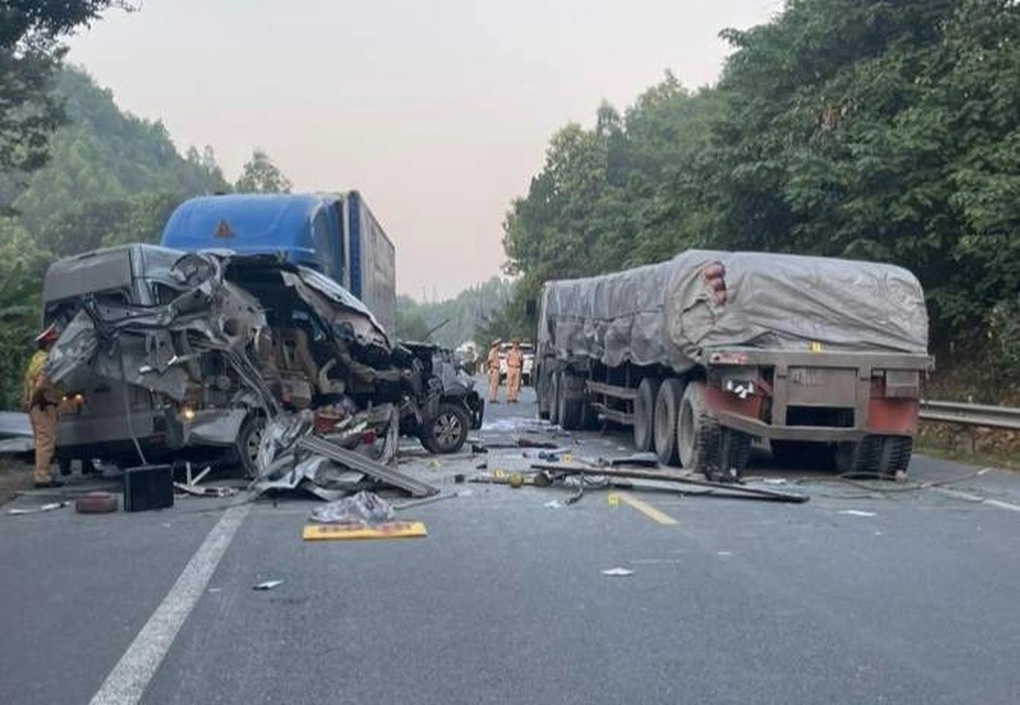 Vụ tai nạn 5 người chết: Tôi mở mắt ra thấy người bị thương nằm la liệt-5