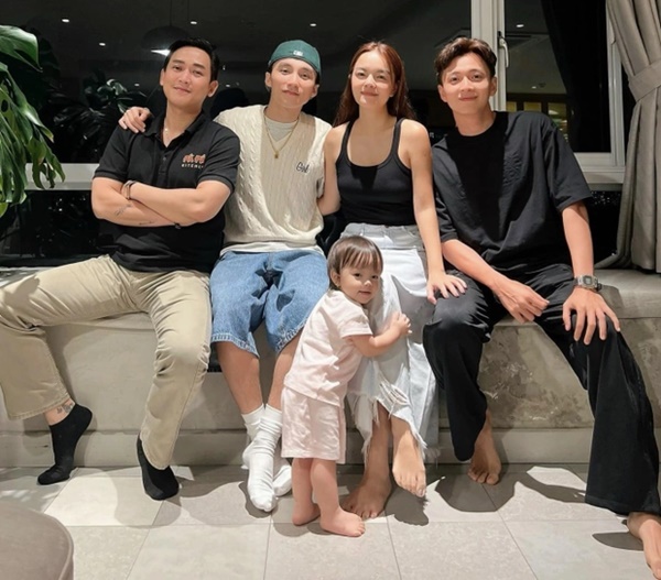 Phạm Quỳnh Anh tiết lộ lý do Sơn Tùng xuất hiện trong buổi họp mặt, liệu có liên quan nghi vấn sắp kết hôn?-2