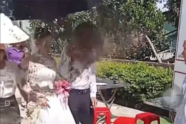 Xử phạt người lái xe tang đi chơi Halloween gây náo loạn phố đi bộ-2