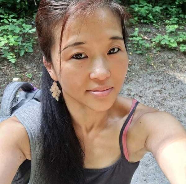 Bé gái bị nhốt dưới tầng hầm đến chết, bố mẹ bị bắt-2